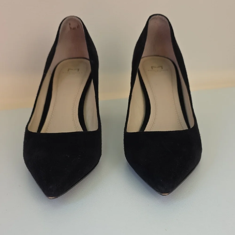 Marc Fisher Black Suede Heels.  Size 7 1/2 - Picture 3 of 12